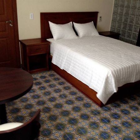 לה קאי Hotel La Cretonne מראה חיצוני תמונה