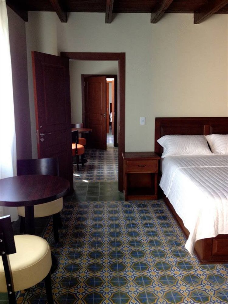 לה קאי Hotel La Cretonne מראה חיצוני תמונה