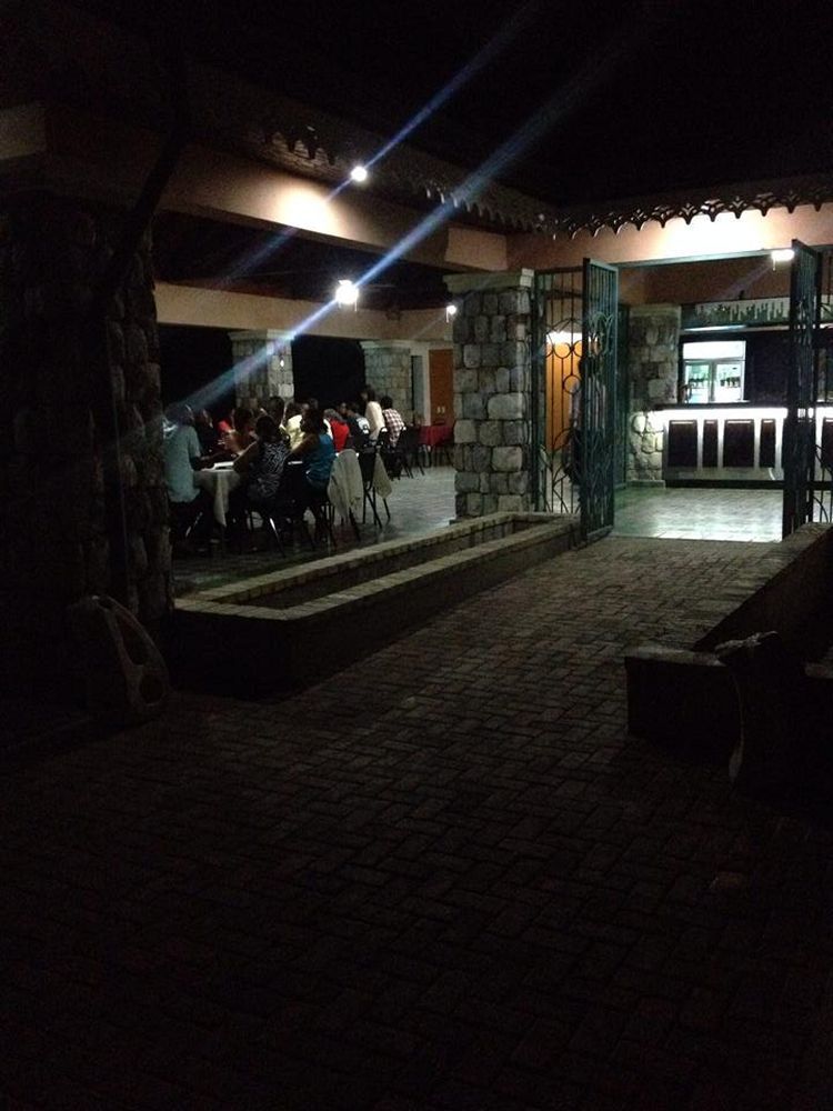 לה קאי Hotel La Cretonne מראה חיצוני תמונה