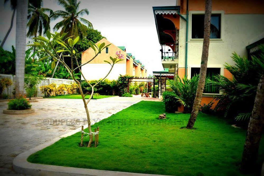 לה קאי Hotel La Cretonne מראה חיצוני תמונה